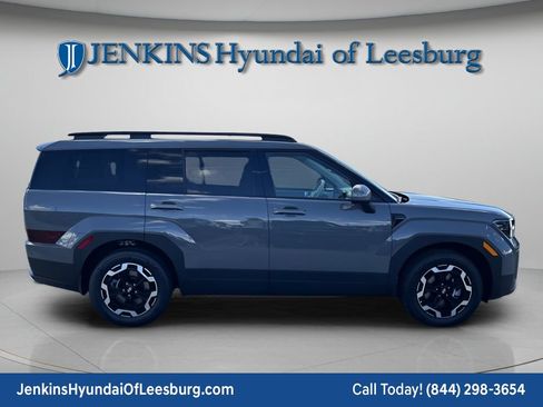 New 2026 Hyundai Santa Fe SEL FWD image 2