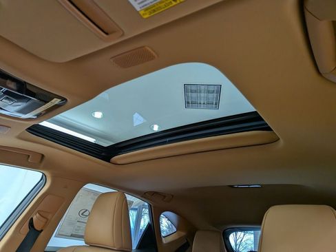 New 2026 Lexus NX 350h FWD image 20