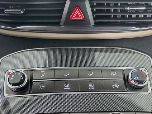 Used 2023 Hyundai Santa Fe SE image 23