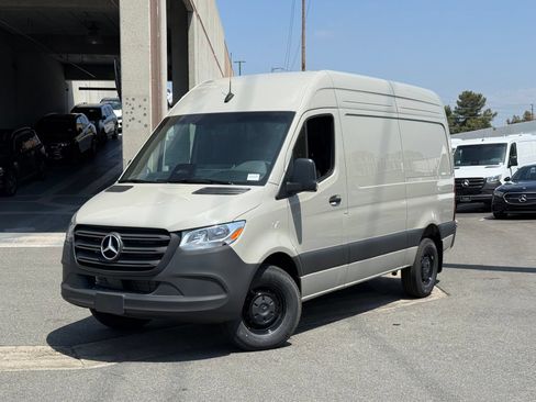 New 2026 Mercedes-Benz Sprinter 2500 image 2