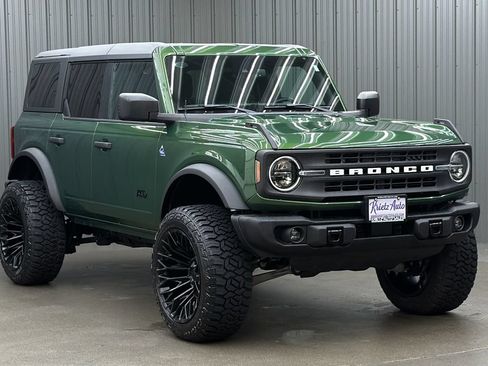 Used 2024 Ford Bronco Black Diamond AWD/4WD image 7