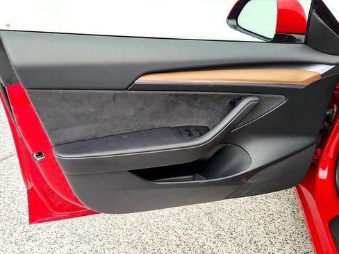 Used 2023 Tesla Model 3 Standard Range RWD image 11