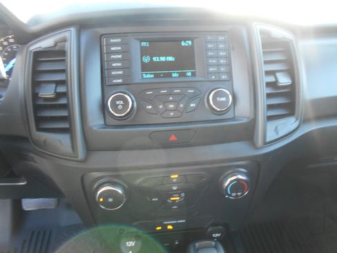 Used 2022 Ford Ranger XL image 8