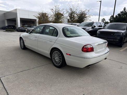 Used 2006 Jaguar S-TYPE 4.2 RWD image 4