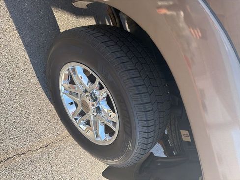 Used 2012 Toyota Tacoma 4x4 Double Cab w/ SR5 Pkg image 7