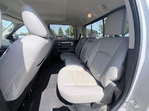 Used 2014 RAM 1500 Lone Star AWD/4WD image 7