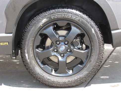 Used 2024 Subaru Forester Wilderness AWD/4WD image 38