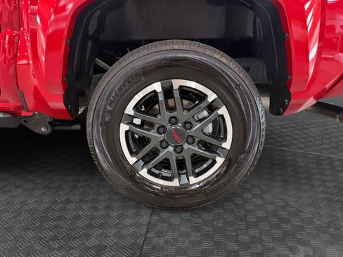 Used 2026 Toyota Tacoma TRD Sport AWD/4WD image 15