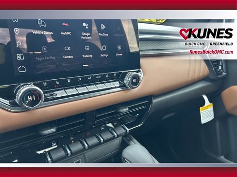 New 2026 GMC Canyon AT4 w/ Technology Plus Package image 19