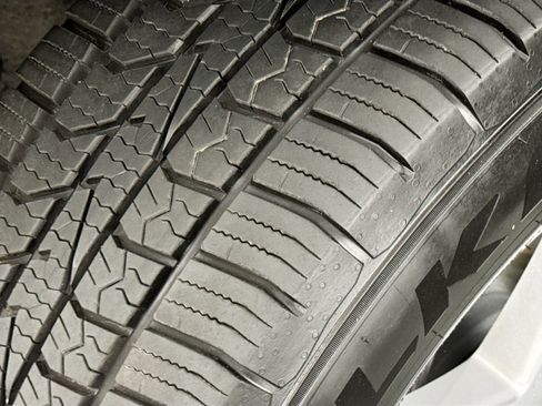 Used 2021 Ford Edge SEL image 40