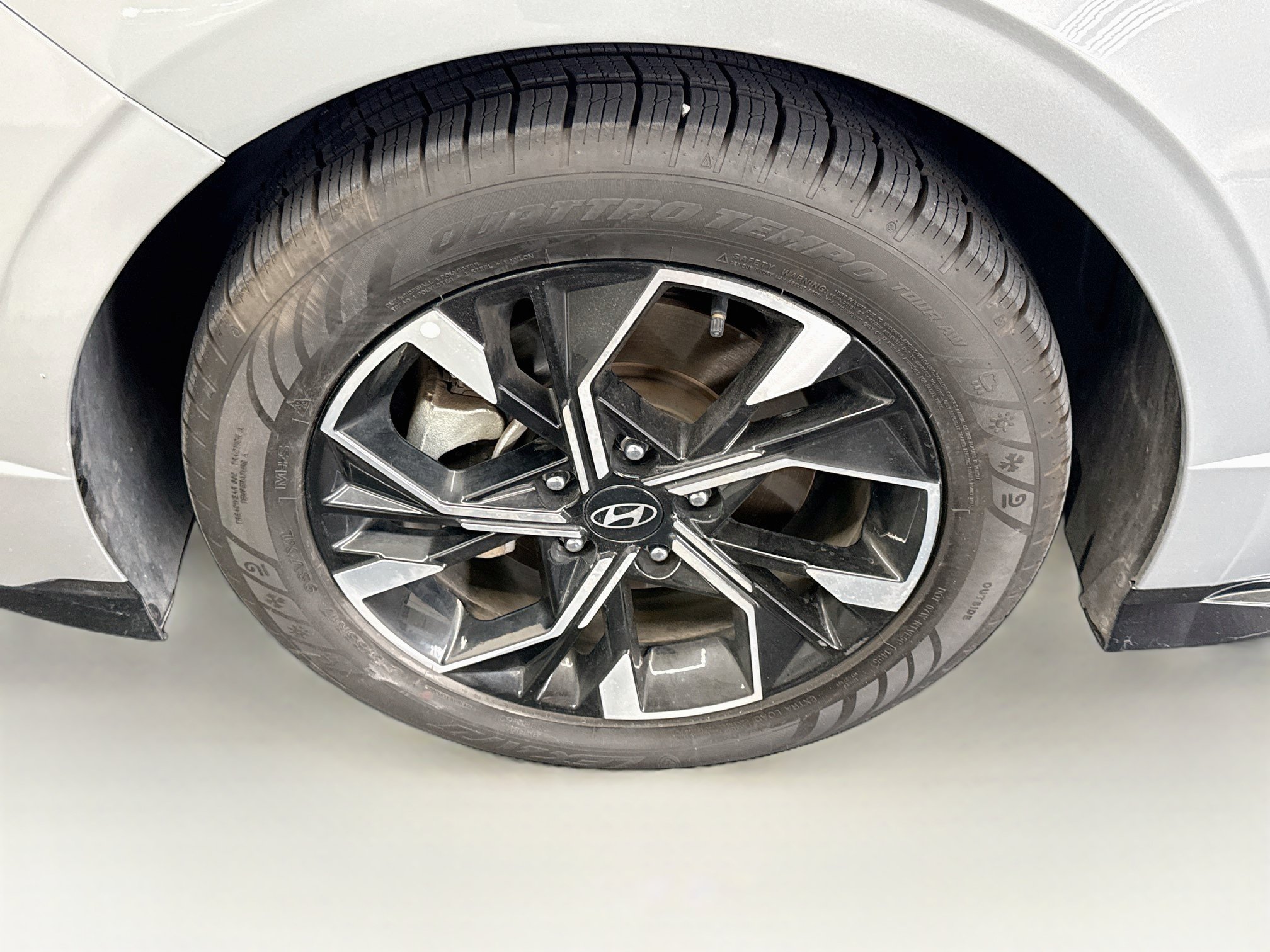 Used 2024 Hyundai Sonata SEL FWD image 11