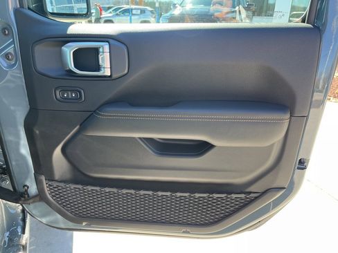 New 2026 Jeep Gladiator Sport image 28