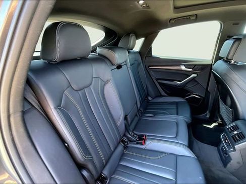 Used 2023 Audi Q5 2.0T Premium Plus w/ Premium Plus Package image 29