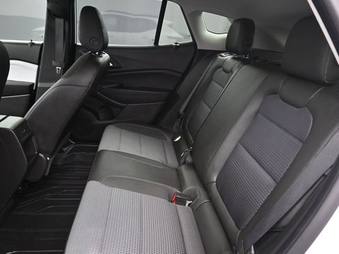 Used 2024 Chevrolet Trax LT w/ Driver Confidence Package image 23