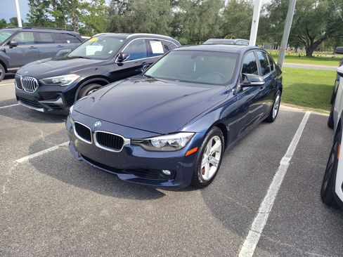 Used 2013 BMW 328i Sedan RWD image 4