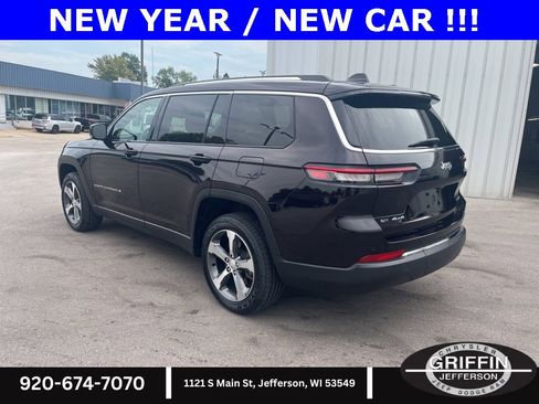 Used 2023 Jeep Grand Cherokee L Limited w/ Trailer Tow Group (B) image 3