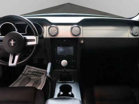 Used 2006 Ford Mustang GT image 18