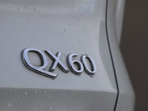 Certified 2023 INFINITI QX60 Luxe w/ Cargo Package image 15