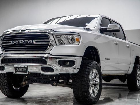 Used 2021 RAM 1500 Big Horn RWD image 9