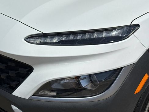 Used 2022 Hyundai Kona SEL w/ Cargo Package FWD image 4
