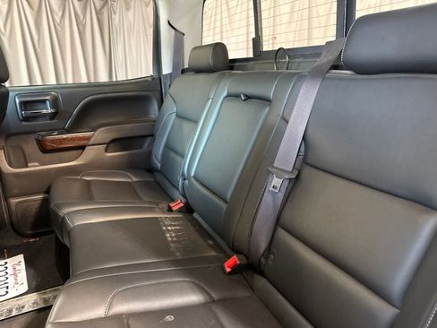 Used 2017 GMC Sierra 1500 SLT RWD image 18
