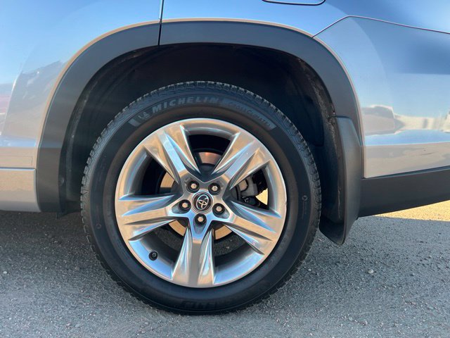 Used 2016 Toyota Highlander Limited AWD/4WD image 13