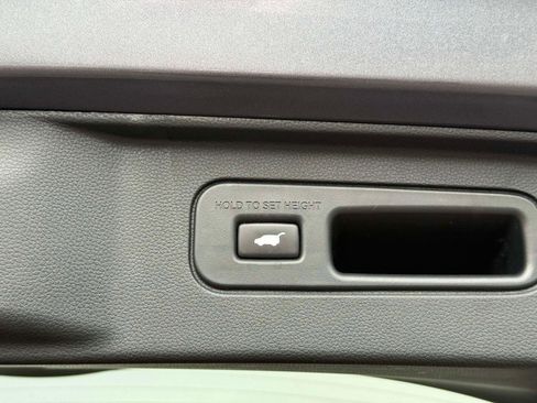 Certified 2023 Honda Pilot Elite image 13