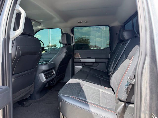Used 2024 Ford F250 Lariat w/ Sport Appearance Package AWD/4WD image 9