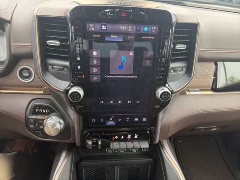 Used 2025 RAM 1500 Limited AWD/4WD image 7