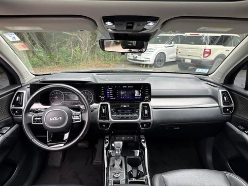 Used 2022 Kia Sorento SX image 34