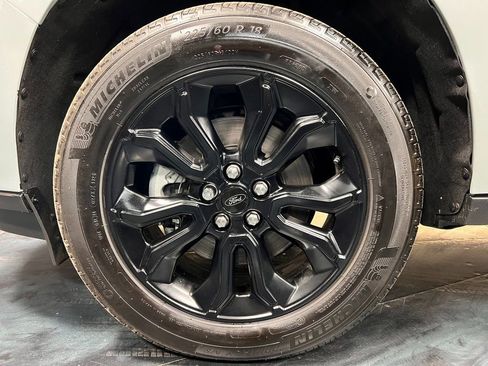 Used 2024 Ford Maverick Lariat w/ Black Appearance Package image 23