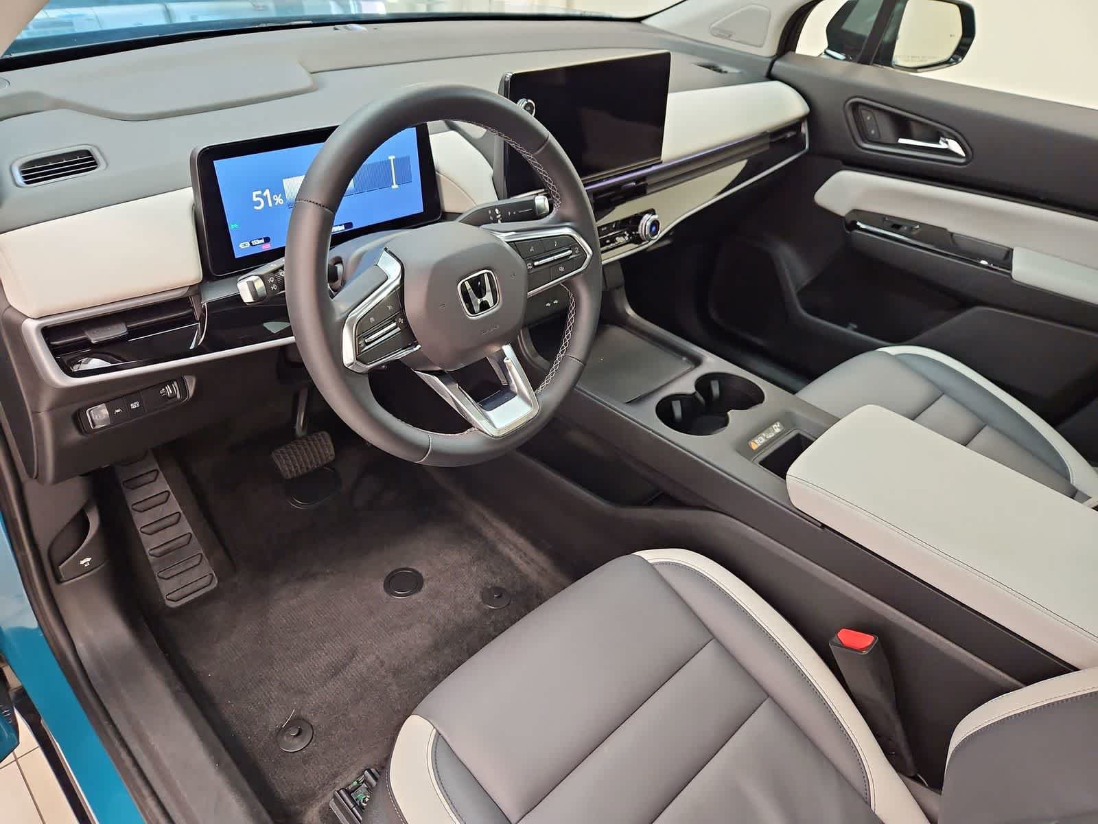Used 2024 Honda Prologue Touring image 2