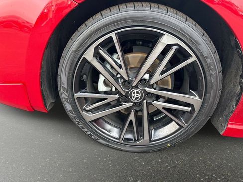 Used 2025 Toyota Camry XSE image 32