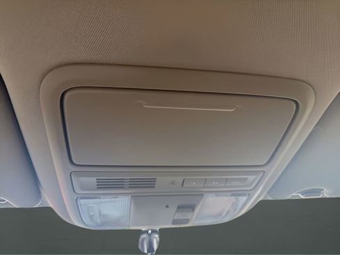 Used 2017 Honda Ridgeline RTL image 18