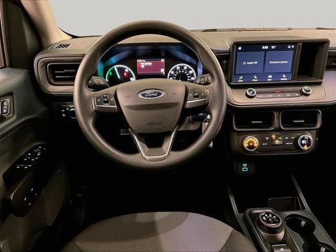 Used 2022 Ford Maverick XL FWD image 5