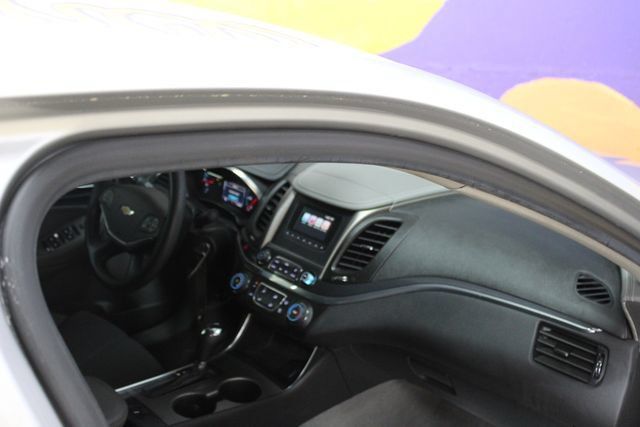 Used 2017 Chevrolet Impala LS FWD image 10