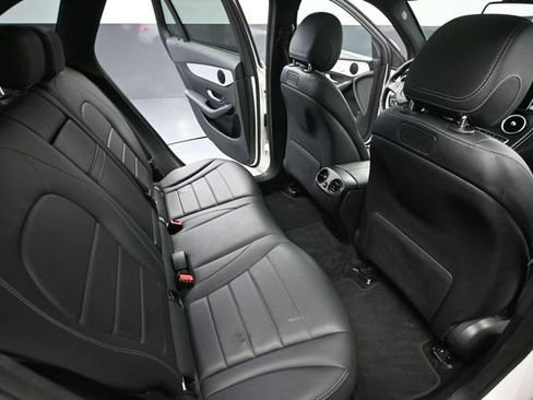 Used 2019 Mercedes-Benz GLC 300 image 44