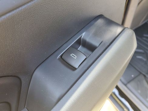 New 2026 Chevrolet Colorado LT w/ LT Convenience Package image 16