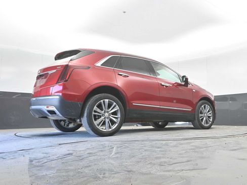 Used 2024 Cadillac XT5 Premium Luxury w/ Technology Package AWD/4WD image 34