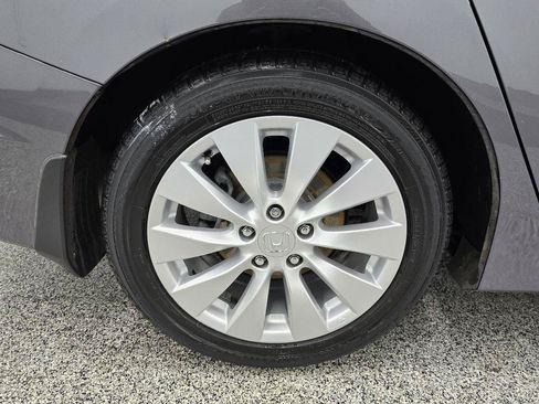 Used 2015 Honda Accord EX-L image 17