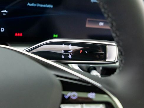 New 2026 Cadillac Lyriq Luxury image 16