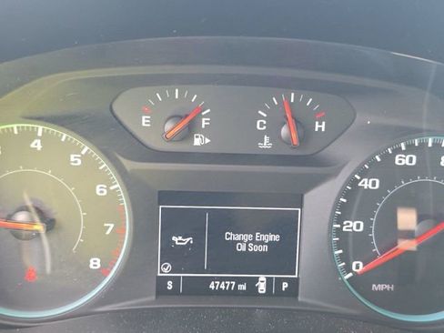 Used 2025 Chevrolet Malibu LT FWD image 9