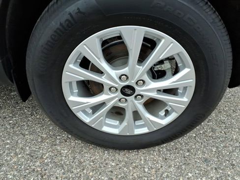 Certified 2023 Ford Escape Active AWD/4WD image 12