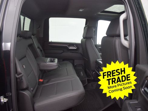 Used 2024 GMC Sierra 2500 SLT w/ SLT Premium Package image 13