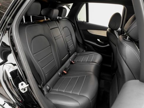 Used 2022 Mercedes-Benz GLC 300 image 30