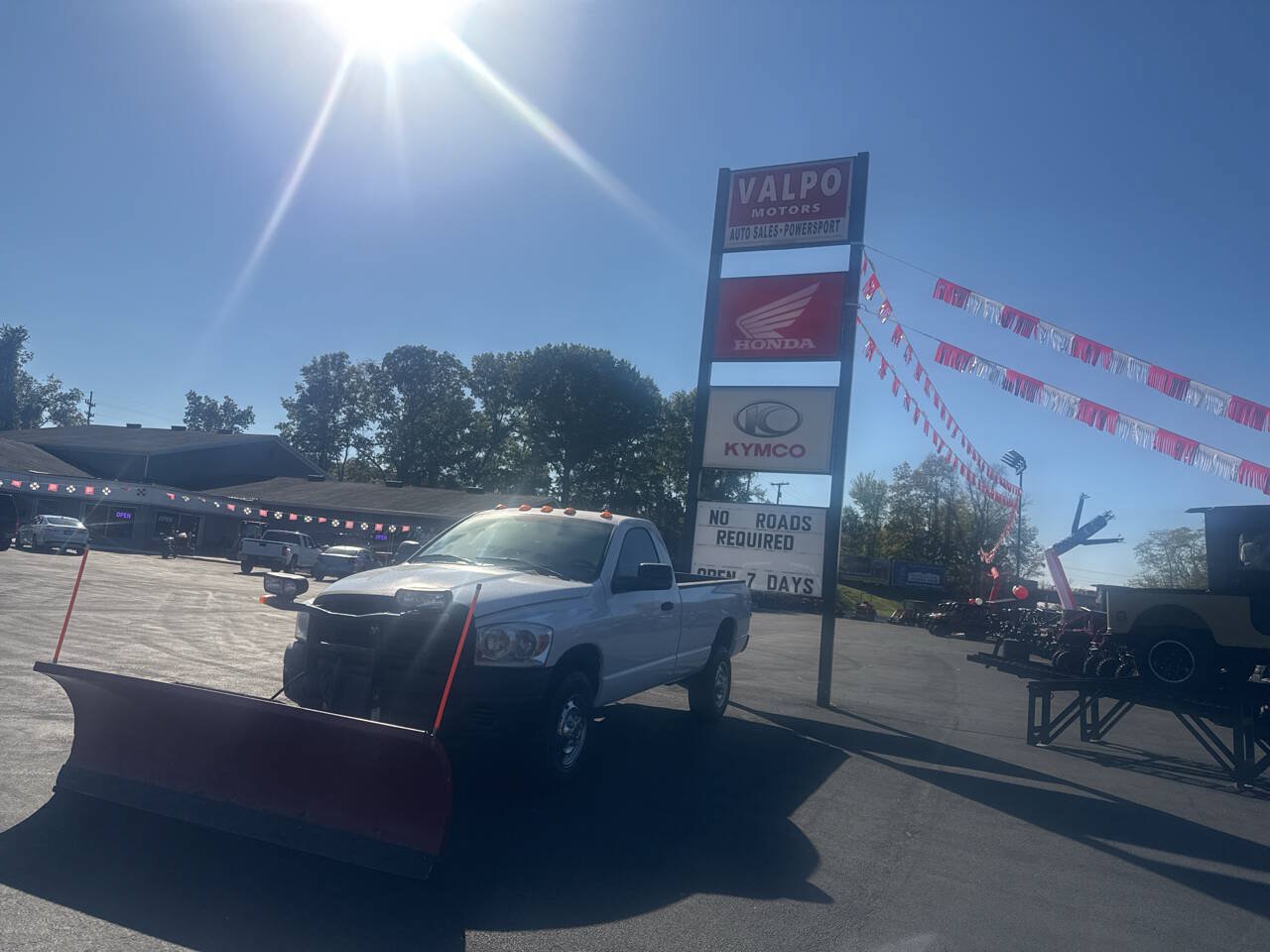 Used 2009 Dodge Ram 2500 Truck ST w/ Snow Chief Group AWD/4WD image 2