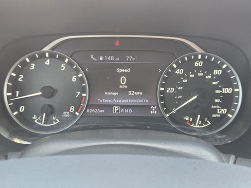 Used 2022 Nissan Frontier SV w/ Technology Package image 13