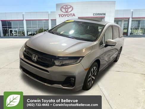 Used 2025 Honda Odyssey EX-L image 4