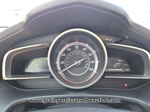 Used 2015 MAZDA MAZDA3 i Grand Touring FWD image 14