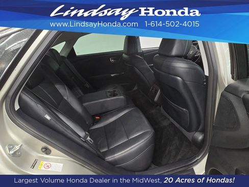 Used 2017 Toyota Avalon XLE image 9